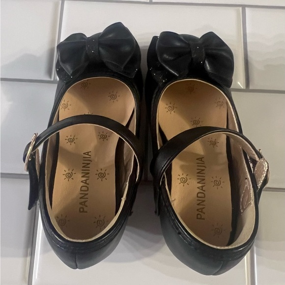 Panda ninja Black Kids Shoes with Bow - Picture 7 of 7